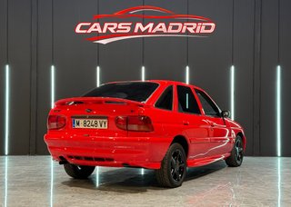 FORD ESCORT 1.8 FUN