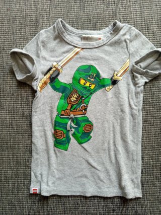 Camiseta Ninjago H&M Manga Corta Niño