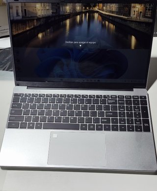 Portátil Intel Celeron N5095 16GB RAM