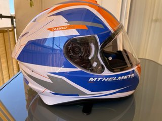 Casco Moto MT Helmets Pro.
