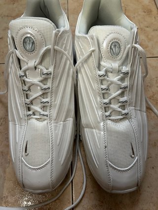 Zapatillas blancas Nocta usadas tres veces