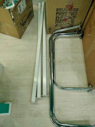 Cremalleras para tienda de ropa blanco