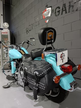 HARLEY DAVIDSON HERITAGE CLASSIC