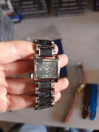 Lote 4 Orologi Festina e altro