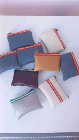 Monederos varios colores
