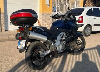 Suzuki V-Strom DL 1000 Azul