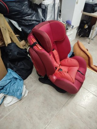 Silla coche bebé roja