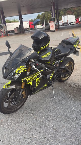 Triumph Daytona 675