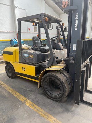 Carretilla elevadora Komatsu gas 2008