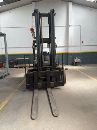 Carretilla elevadora Komatsu gas 2008