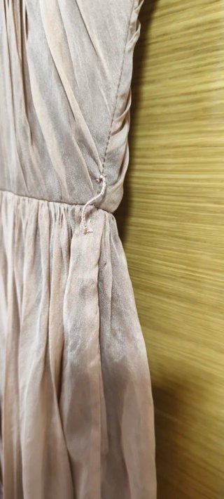 Vestido Adolfo Domínguez Beige y Dorado