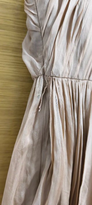 Vestido Adolfo Domínguez Beige y Dorado