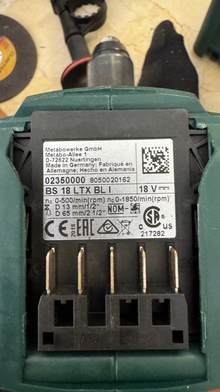 Metabo BS 18 LTX BL I Taladro + 2 Baterías
