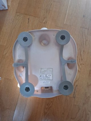 Adaptador bañera bebé con juguetes