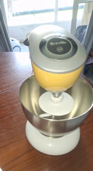 Batidora Amasadora Breville Profesional