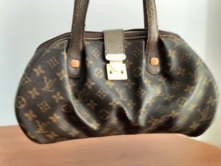 Bolso Louis Vuitton Marrón Dorado