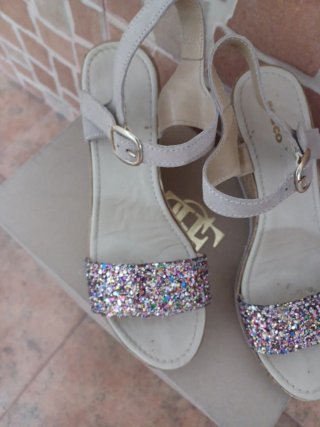 Sandalias Fosco cuña suela corcho.