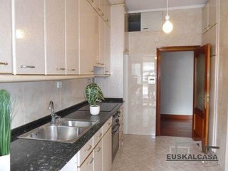 Piso en venta en Errekaldeberri - Larraskitu en Bilbao