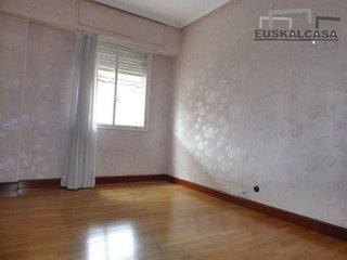 Piso en venta en Errekaldeberri - Larraskitu en Bilbao