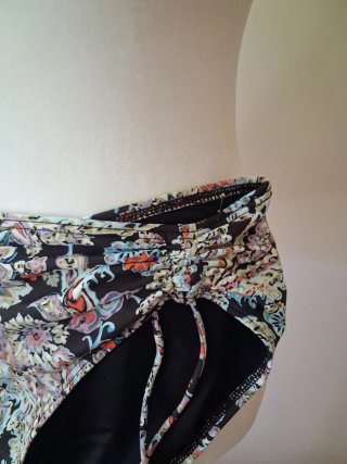 Bikini Red Point Estampado Nuevo Talla 46