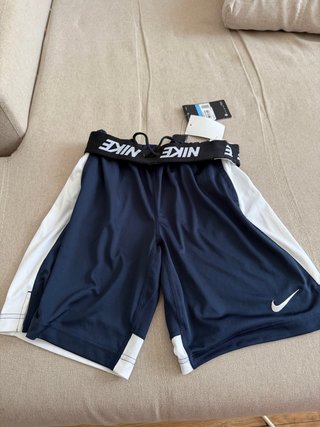 Pantalones cortos Nike azules y blancos