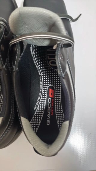 Zapatos de seguridad Giasco negros talla 50