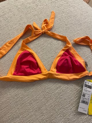 Bikini Benetton Naranja y Rojo