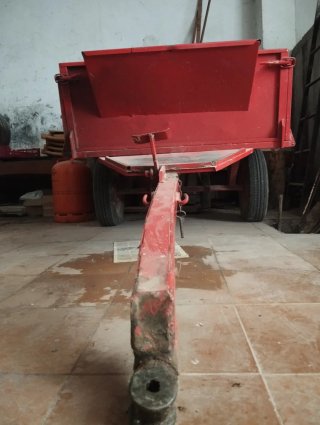 Carro para motocultor rojo