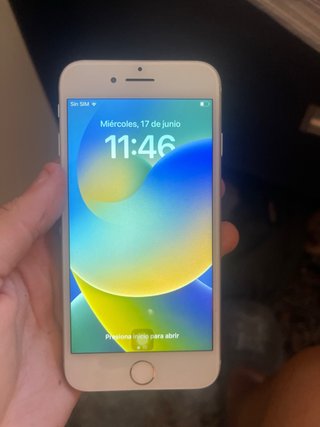iPhone 8