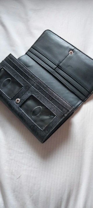 Cartera Billetera Guess Negra/Gris