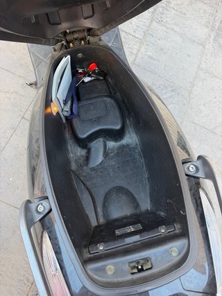 Scooter Kymco Yager 125cc 2010 8700kms