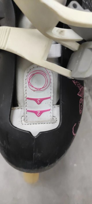 Patines Oxelo rosas y negros