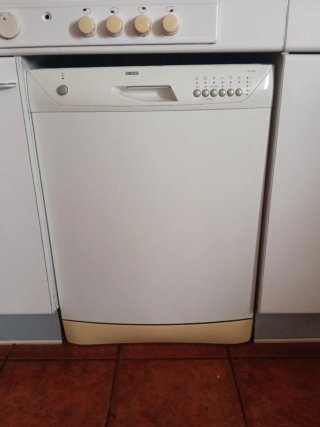 Lavavajillas blanco