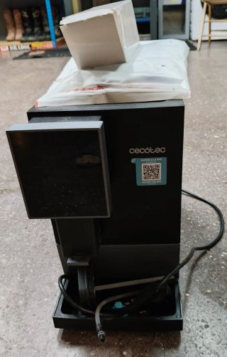 Cafetera Cecotec Cremmaet Compactccino Connected
