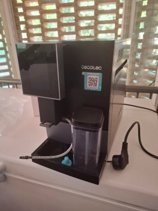 Cafetera Cecotec Cremmaet Compactccino Connected