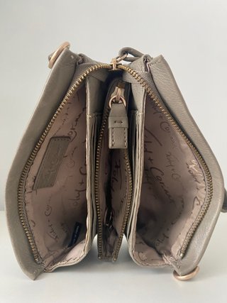 Bolso Clutch Gris Foley + Corinna