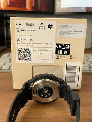 Casio G-Shock DW-H5600 Negro