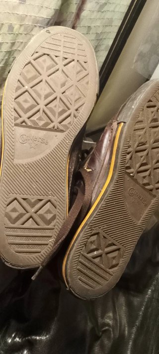 Converse Marrones con Cordones