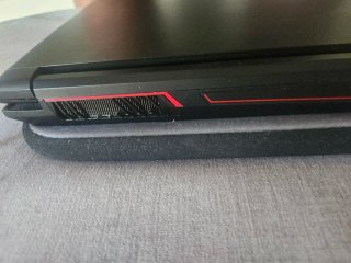 MSI GL62M 7RDX Gaming i5 GTX 1050 8GB RAM