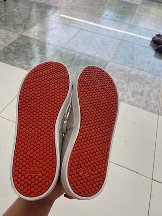 Zapatillas Adidas Beige/Rojo Talla 36.5