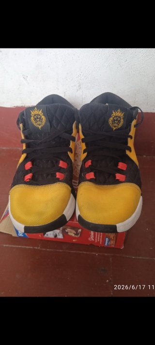 Zapatillas Nike LeBron Witness VIII
