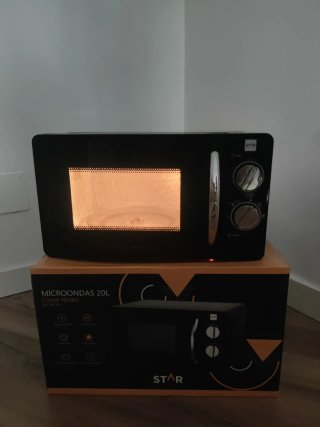 Microondas Star Home 20L Negro