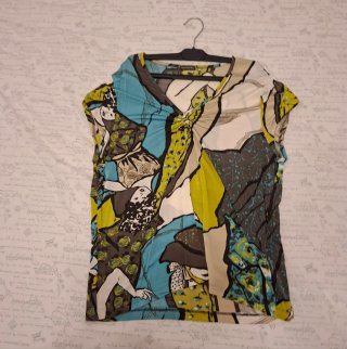 Conjunto Chaqueta, Pantalón y Blusa