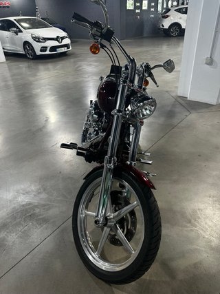 Harley-Davidson Rocker C