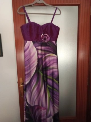 Vestido de fiesta largo morado