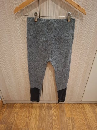 Leggings grises mujer