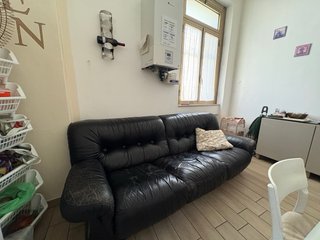 Divano in pelle nero