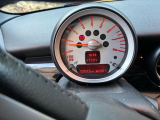 MINI COPER JCW  ( editition aligerada 40 klg )