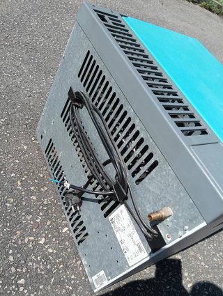 Nevera gas/12v groenland CTL350 y 220v