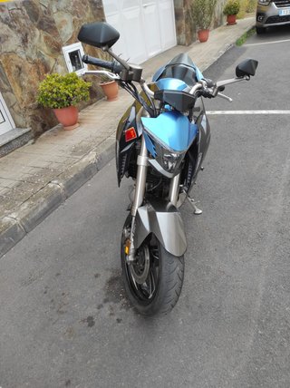 Moto Zontes R310 Naked Azul/Negra